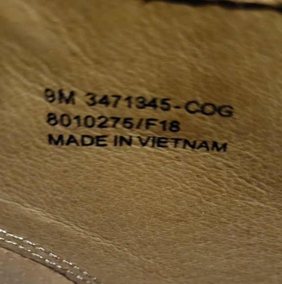 Frye Jennifer Leather  Cognac Bootie size 9 - Picture 6 of 10